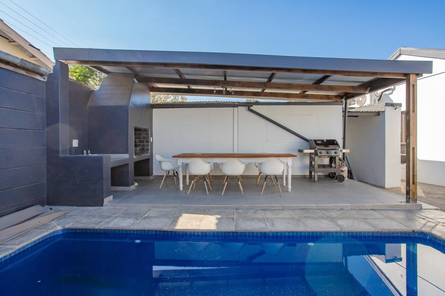 4 Bedroom Property for Sale in Paarl North Western Cape